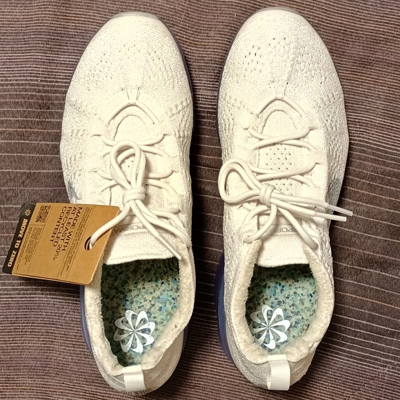 Nike Air Vapormax 2023 Flyknit phantom metallic/silver/multi women sz 10 - Picture 2 of 7